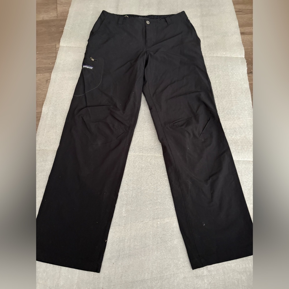 [W33]Patagonia Men's Black Outdoor Pants